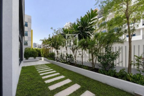 Villa in District 10, Jumeirah Village Circle, Dubai 4 bedrooms, 247.49 sq.m. № 136862 - photo 23