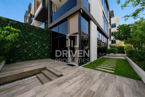 Villa in District 10, Jumeirah Village Circle, Dubai 4 bedrooms, 247.49 sq.m. № 136862 - photo 22