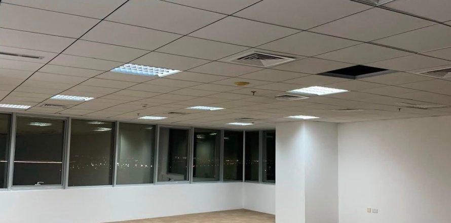Office in Dubai 117.1 sq.m. № 137481
