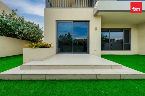 Villa in Dubai Hills Estate, Dubai 5 bedrooms, 305.8 sq.m. № 77788 - photo 15