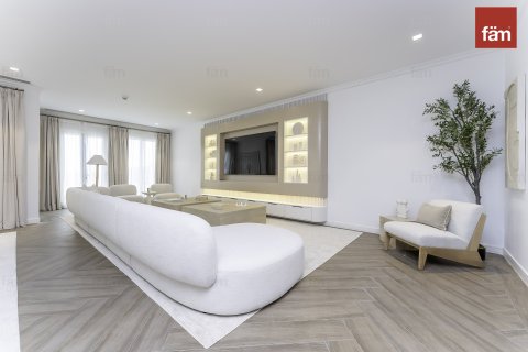 تاون هاوس في دبي 5 غرف نوم , 633.9 م² رقم 77781 - صورة 1