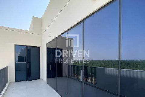 Appartement à Mirdif Hills, Mirdif, Dubai, 3 chambres, 182.09 m², № 126441 - photo 4