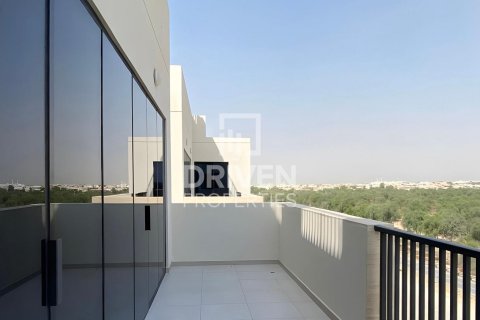 Appartement à Mirdif Hills, Mirdif, Dubai, 3 chambres, 182.09 m², № 126441
