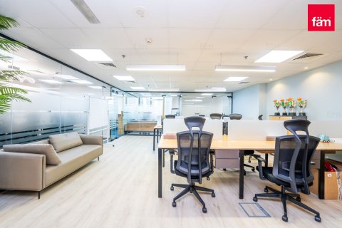 Oficina en Dubai, 118 m², № 94692 - foto 8