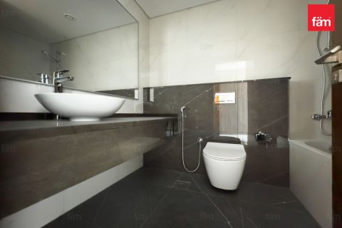 Снять в аренду квартиру в Бизнес-Бэе, Дубай: 2 спальни, 112.2м², № 94691 - фото 15