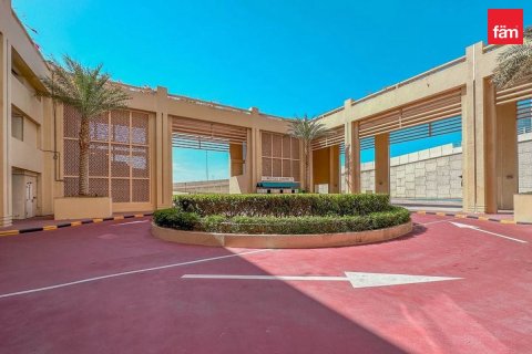 Apartment in Business Bay, Dubai 2 bedrooms, 118 sq.m. № 50869 - photo 22
