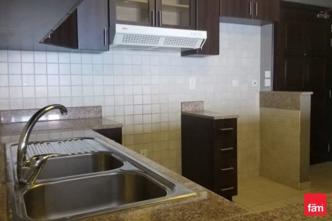 Apartment in Business Bay, Dubai 2 bedrooms, 118 sq.m. № 50869 - photo 8