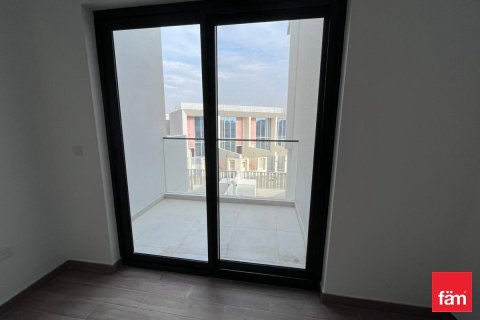 Adosado en Dubai, 3 dormitorios, 176 m², № 40266 - foto 15