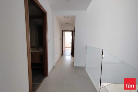 Adosado en Dubai, 3 dormitorios, 176 m², № 40266 - foto 13