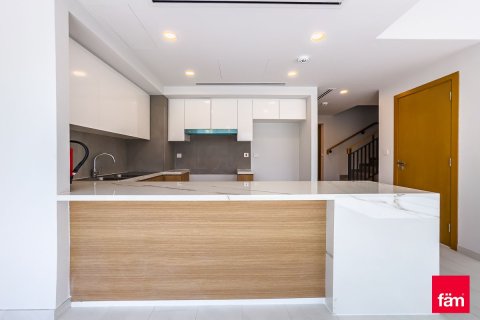 Adosado en Dubai, 4 dormitorios, 230 m², № 76924 - foto 9