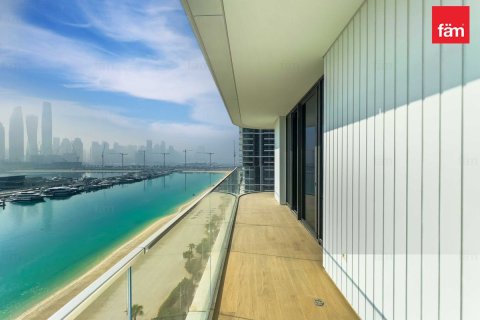 Apartment in Dubai Harbour, Dubai 3 bedrooms, 178.2 sq.m. № 76914 - photo 2