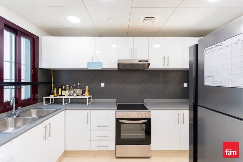 Appartement à Dubai, 2 chambres, 136.8 m², № 76926 - photo 11