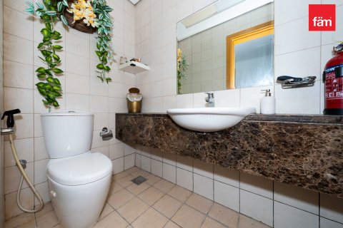 Снять в аренду квартиру в Бизнес-Бэе, Дубай: 2 спальни, 102м², № 70497 - фото 6