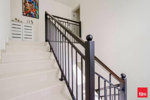 Villa in Dubai 3 bedrooms, 175.7 sq.m. № 70509 - photo 6