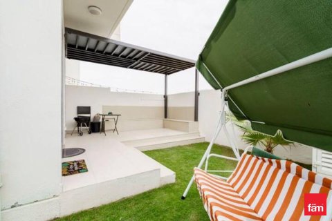 Villa in Dubai 3 bedrooms, 175.7 sq.m. № 70509 - photo 11