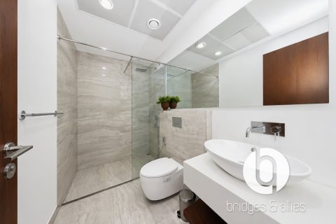 Apartment in Jumeirah Village Circle, Dubai 2 bedrooms, 130 sq.m. № 114700 - photo 8