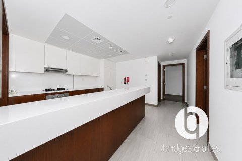 Apartment in Jumeirah Village Circle, Dubai 2 bedrooms, 130 sq.m. № 114700 - photo 6