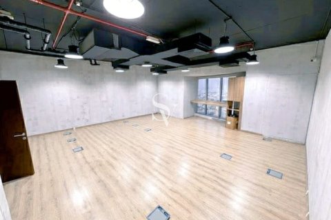 Снять в аренду офис в Barsha Heights (Tecom), Дубай: 67м², № 114703 - фото 7