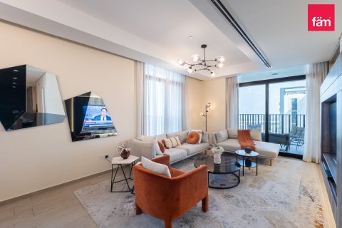 Снять в аренду квартиру в Дубае: 2 спальни, 111.4м², № 77717 - фото 1