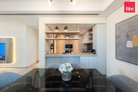 Снять в аренду квартиру в Дубае: 2 спальни, 111.4м², № 77717 - фото 7