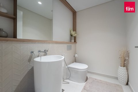 Снять в аренду квартиру в Дубае: 2 спальни, 111.4м², № 77717 - фото 26