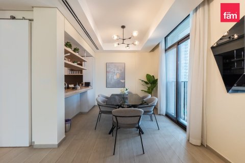 Снять в аренду квартиру в Дубае: 2 спальни, 111.4м², № 77717 - фото 5