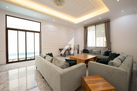 Villa à Umm Al Sheif Villas, Umm Al Sheif, Dubai, 7 chambres, 1114.8 m², № 42477 - photo 17