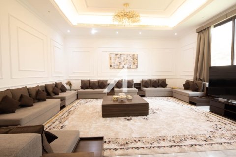 Villa à Umm Al Sheif Villas, Umm Al Sheif, Dubai, 7 chambres, 1114.8 m², № 42477 - photo 3