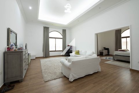 Villa à Umm Al Sheif Villas, Umm Al Sheif, Dubai, 7 chambres, 1114.8 m², № 42477 - photo 20