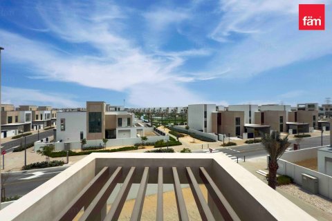 Снять в аренду виллу в Дубае: 4 спальни, 549.8м², № 50804 - фото 15