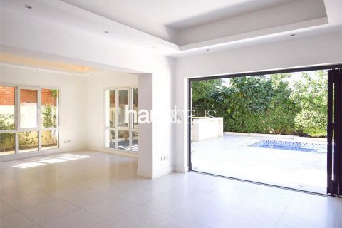 فيلا في Meadows, دبي 4 غرف نوم, 390 م² رقم 44744 - صورة 3