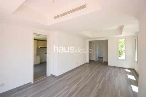فيلا في The Springs, دبي 3 غرف نوم, 210 م² رقم 44743 - صورة 1