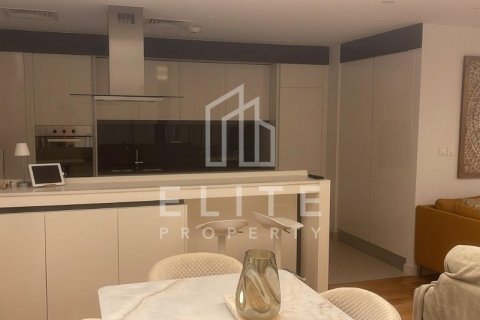 Appartement à Dubai, 2 chambres, 135 m², № 38678 - photo 6