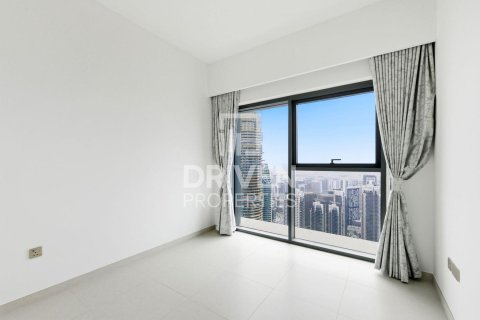 Снять в аренду квартиру в Burj Royale, Даунтаун Дубай (Даунтаун Бурдж Дубай), Дубай: 3 спальни, 127.09м², № 128689 - фото 12