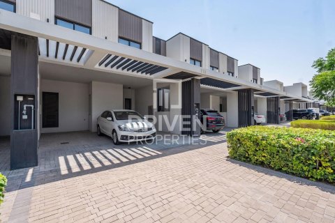 Villa in EMAAR South, Dubai South (Dubai World Central), Dubai 3 bedrooms, 141.03 sq.m. № 128699 - photo 19