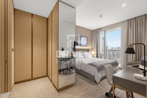 Apartamento en Vida Residences Dubai Mall, Downtown Dubai (Downtown Burj Dubai), Dubai, 2 dormitorios, 112.78 m², № 128685 - foto 13