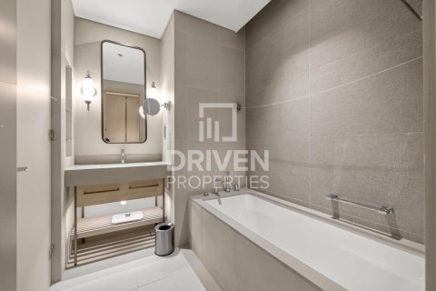 Apartamento en Vida Residences Dubai Mall, Downtown Dubai (Downtown Burj Dubai), Dubai, 2 dormitorios, 112.78 m², № 128685 - foto 14