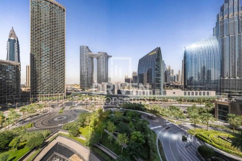 Apartamento en Downtown Dubai (Downtown Burj Dubai), Dubai, 1 dormitorio, 97.64 m², № 128686 - foto 1