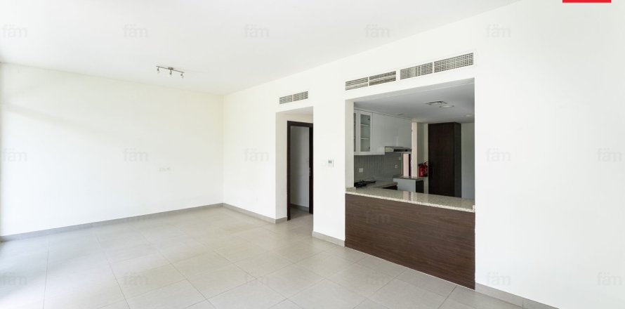 Adosado en Dubai, 3 dormitorios, 278.6 m², № 141980