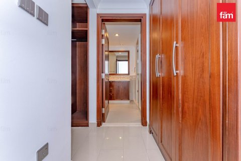 Villa in Dubai 4 bedrooms, 578.7 sq.m. № 141976 - photo 25