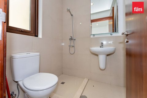 Villa in Dubai 4 bedrooms, 578.7 sq.m. № 141976 - photo 11