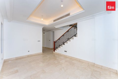 Villa in Dubai 4 bedrooms, 578.7 sq.m. № 141976 - photo 3