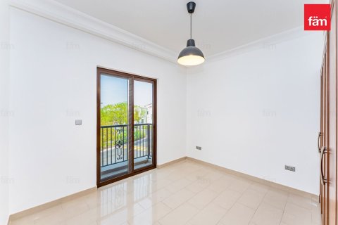 Villa in Dubai 4 bedrooms, 578.7 sq.m. № 141976 - photo 21