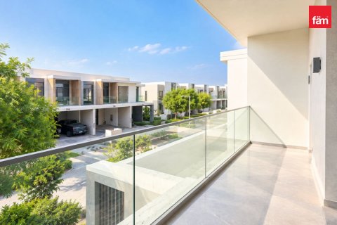 Villa in Dubai 4 bedrooms, 249.2 sq.m. № 141977 - photo 3