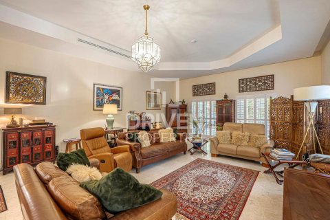 فيلا في فيلات, دبي 5 غرف نوم , 585 م² رقم 86272 - صورة 7