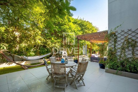 فيلا في فيلات, دبي 5 غرف نوم , 585 م² رقم 86272 - صورة 8