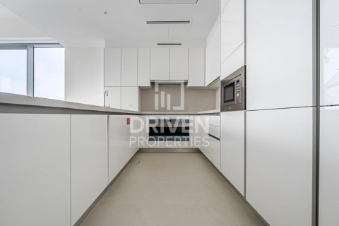 Apartment in Al Wasl, Dubai 3 bedrooms, 200 sq.m. № 19893 - photo 18