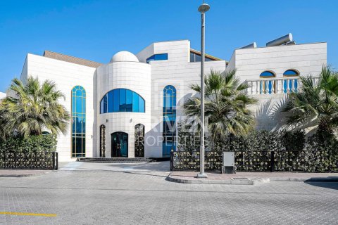 Villa en Palm Jumeirah, Dubai, 7 dormitorios, 1261 m², № 19890 - foto 14