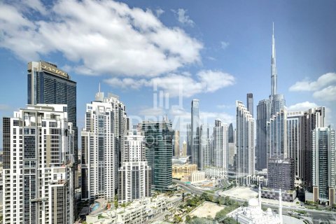 Penthouse in Business Bay, Dubai 2 bedrooms, 205 sq.m. № 19903 - photo 11