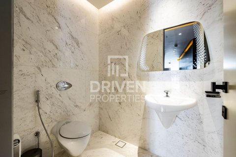 Penthouse in Business Bay, Dubai 2 bedrooms, 205 sq.m. № 19903 - photo 12
